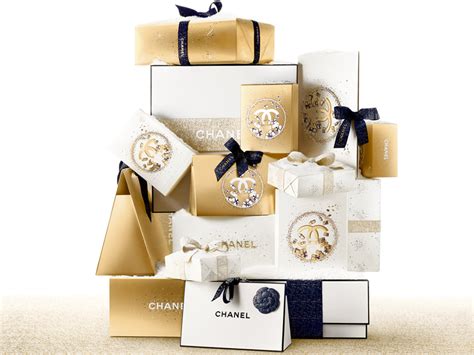 chanel wanderland|Chanel Wonderland Makes Holiday Gift Shopping A Magical Affair.